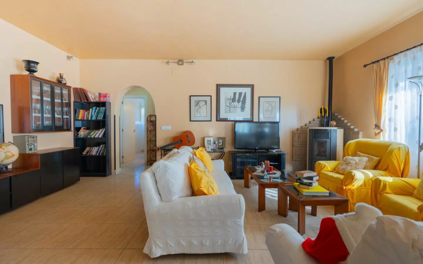 2-bedroom Villa In Benitachell, Spain (202 M²)