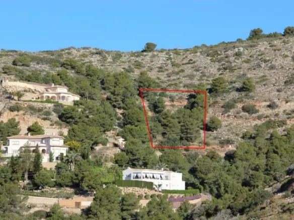 Plot In Jávea – Xàbia, Spain (1.700 M² Plot)