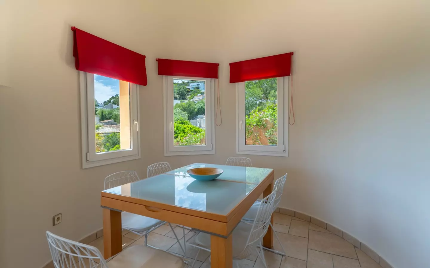3-bedroom Villa In Jávea – Xàbia, Spain (255 M²)
