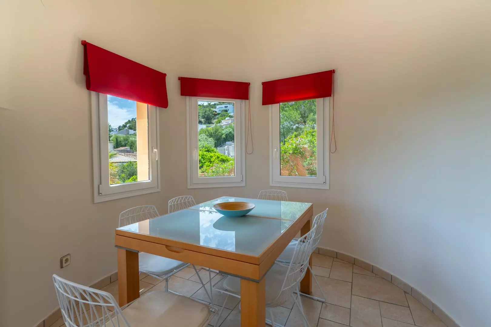 3-bedroom Villa In Jávea – Xàbia, Spain (255 M²)