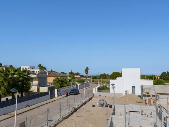 3-bedroom Villa In Beniarbeig, Spain (225 M²)
