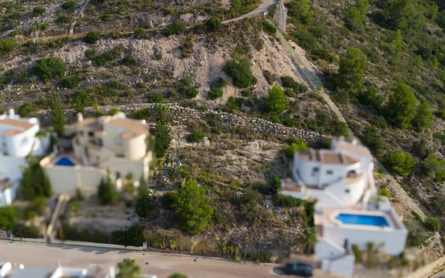 Plot In Jalon – Xalo, Spain (653 M² Plot)