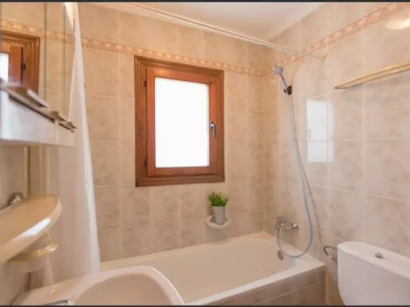 3-bedroom Villa In Calpe, Spain (90 M²)