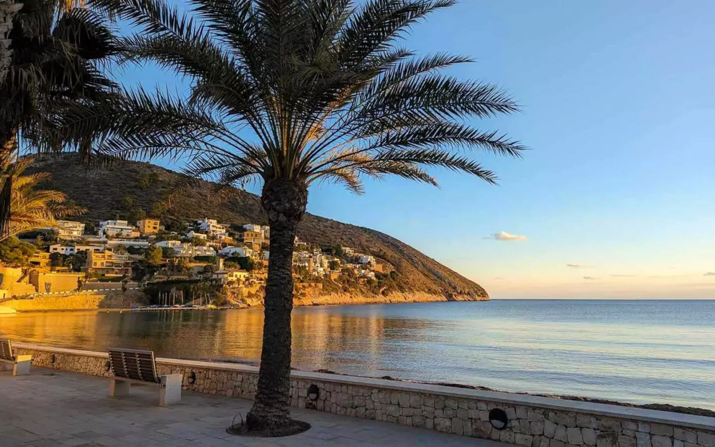 Plot In Moraira, Spain (801 M² Plot)