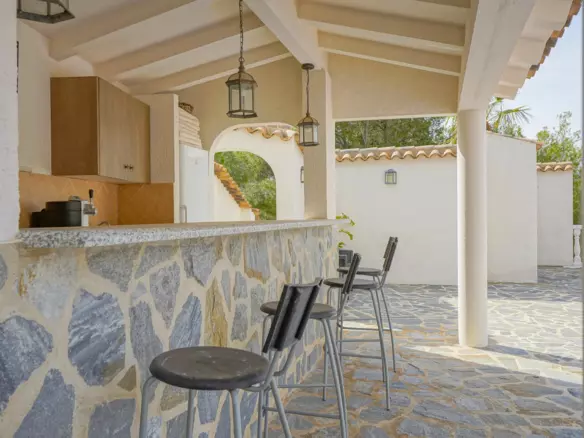 4-bedroom Villa In Altea, Spain (400 M²)
