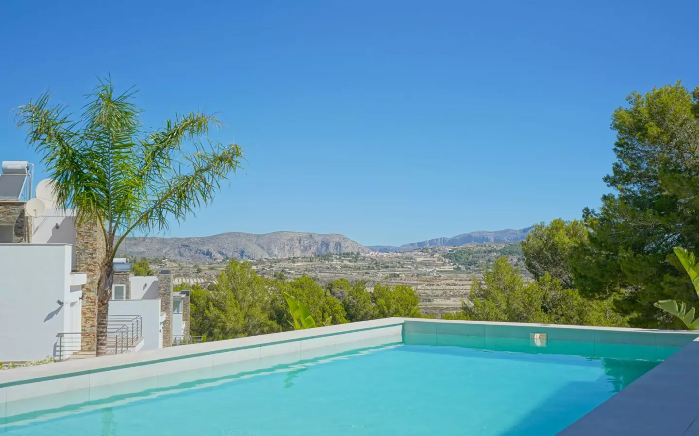 4-bedroom Villa In Benissa, Spain (560 M²)