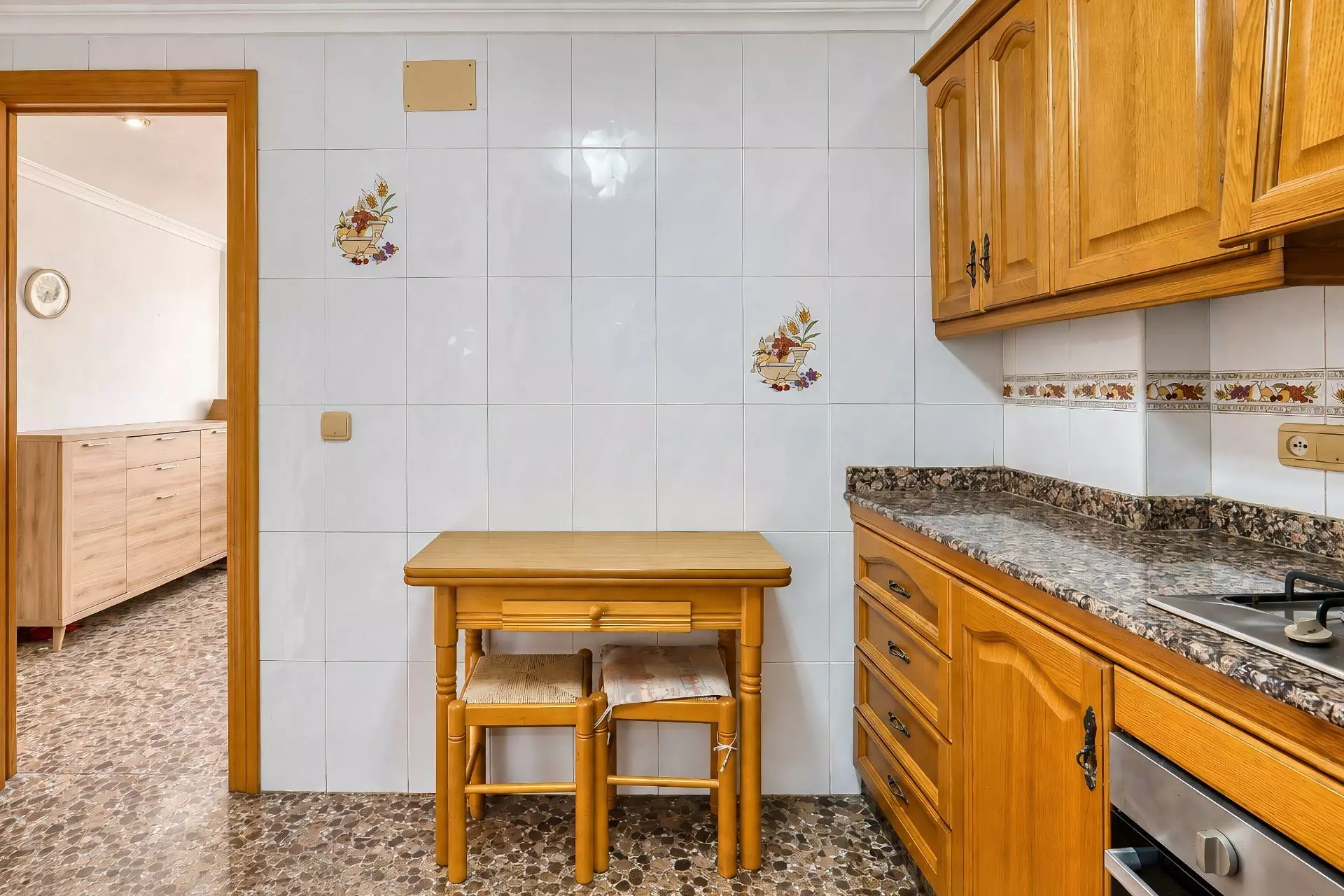 3-bedroom Flat In Elche, Spain (66 M²)