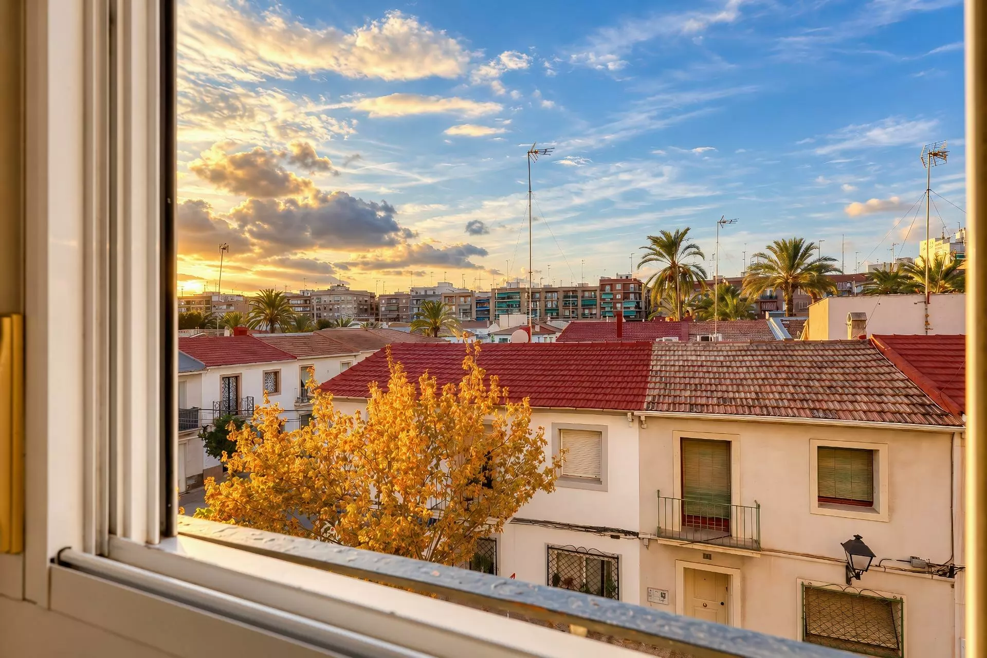 3-bedroom Flat In Elche, Spain (66 M²)