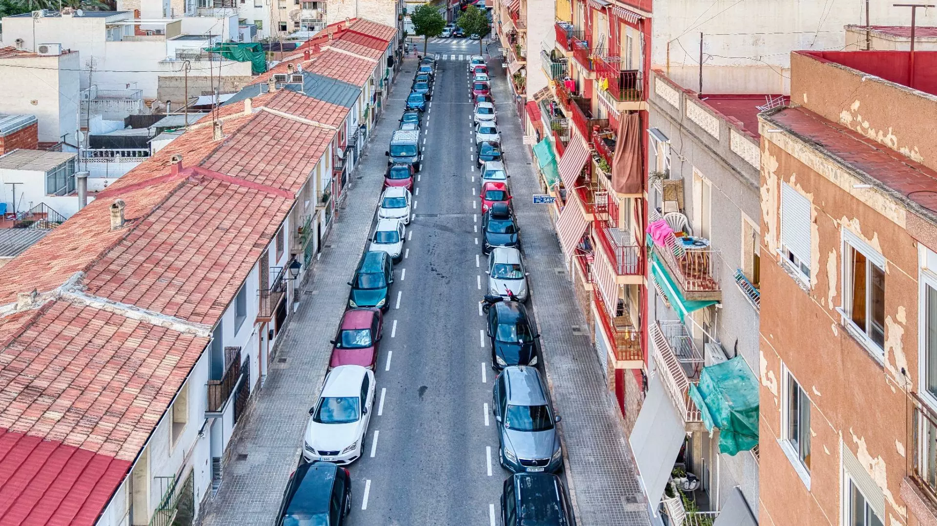 3-bedroom Flat In Elche, Spain (66 M²)