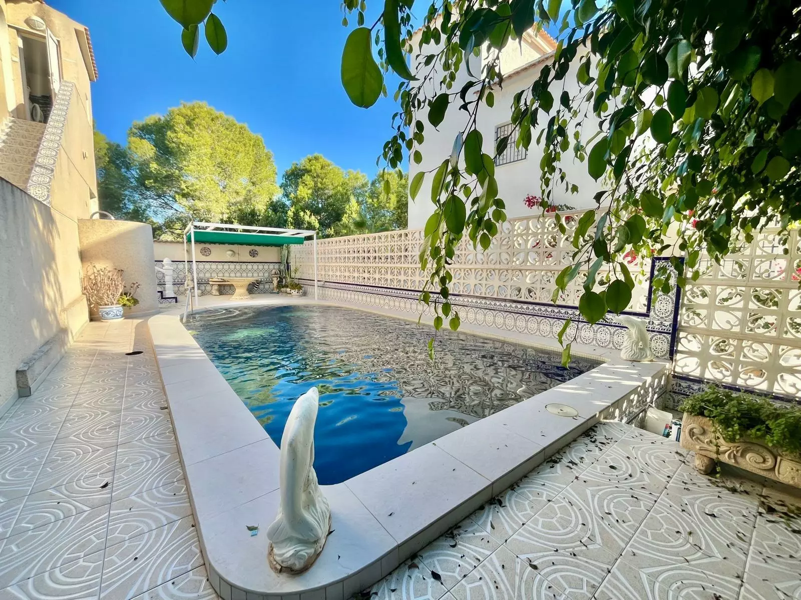 3-bedroom Villa In San Miguel De Salinas, Spain (149 M²)