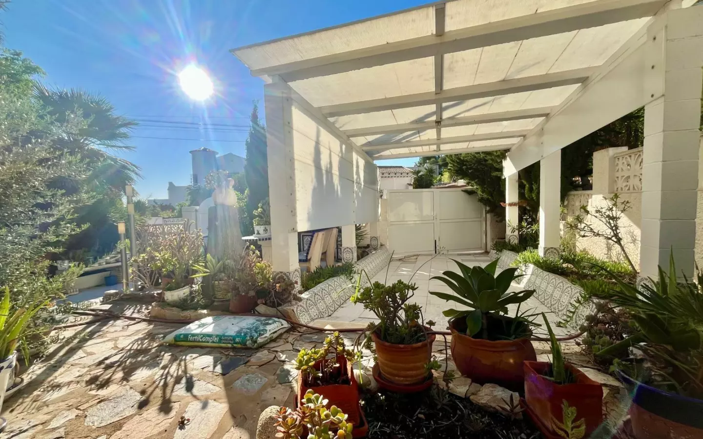 3-bedroom Villa In San Miguel De Salinas, Spain (149 M²)