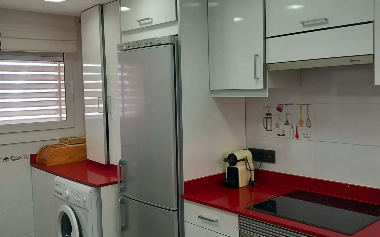 2-bedroom Apartment In Alicante, Spain (88 M²)