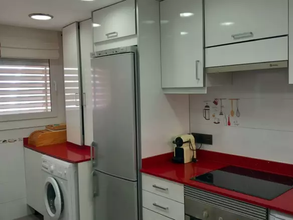 2-bedroom Apartment In Alicante, Spain (88 M²)