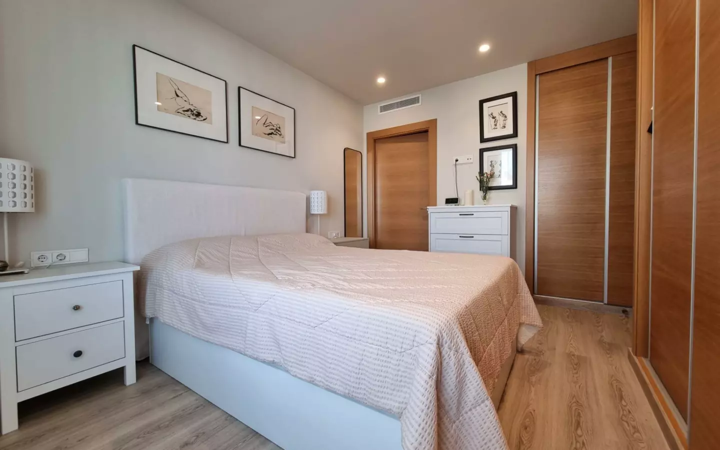2-bedroom Flat In El Campello, Spain (80 M²)