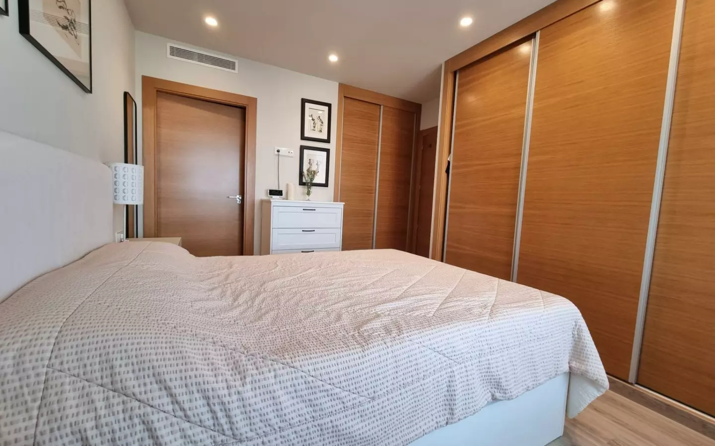 2-bedroom Flat In El Campello, Spain (80 M²)