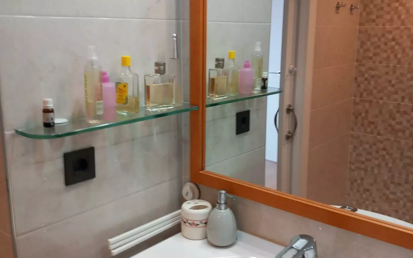 2-bedroom Apartment In Alicante, Spain (88 M²)