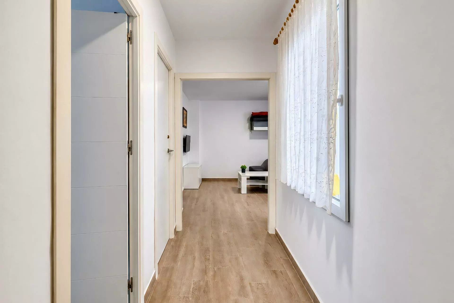 6-bedroom Flat In Elche, Spain (193 M²)