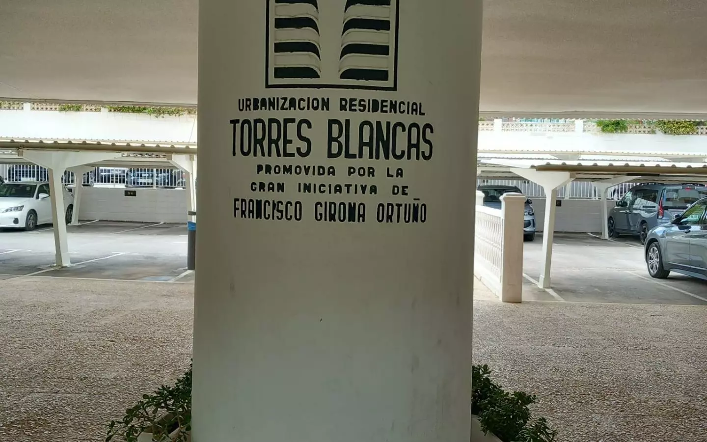2-bedroom Apartment In Alicante, Spain (88 M²)