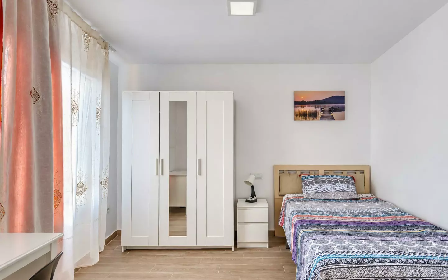 6-bedroom Flat In Elche, Spain (193 M²)