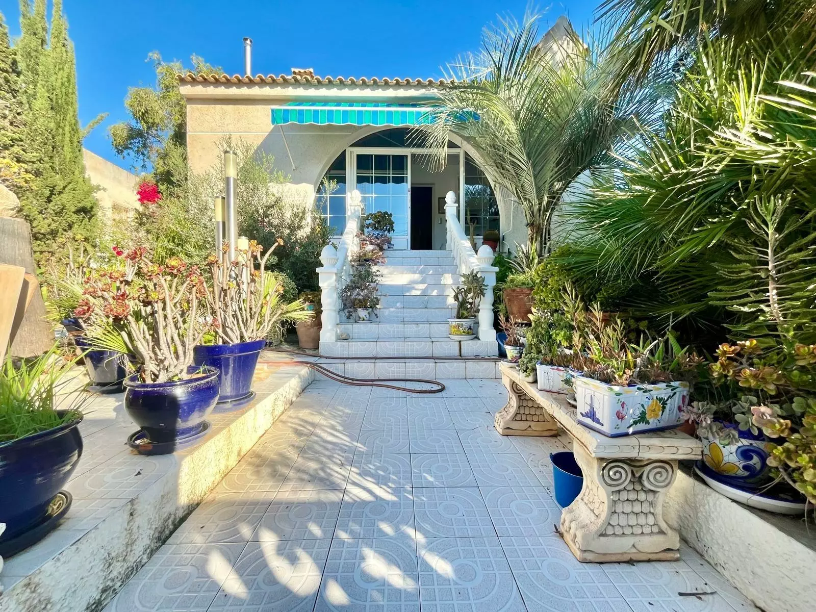 3-bedroom Villa In San Miguel De Salinas, Spain (149 M²)