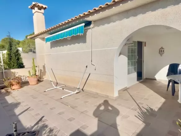 3-bedroom Villa In San Miguel De Salinas, Spain (149 M²)