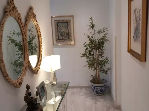 2-bedroom Apartment In Alicante, Spain (88 M²)