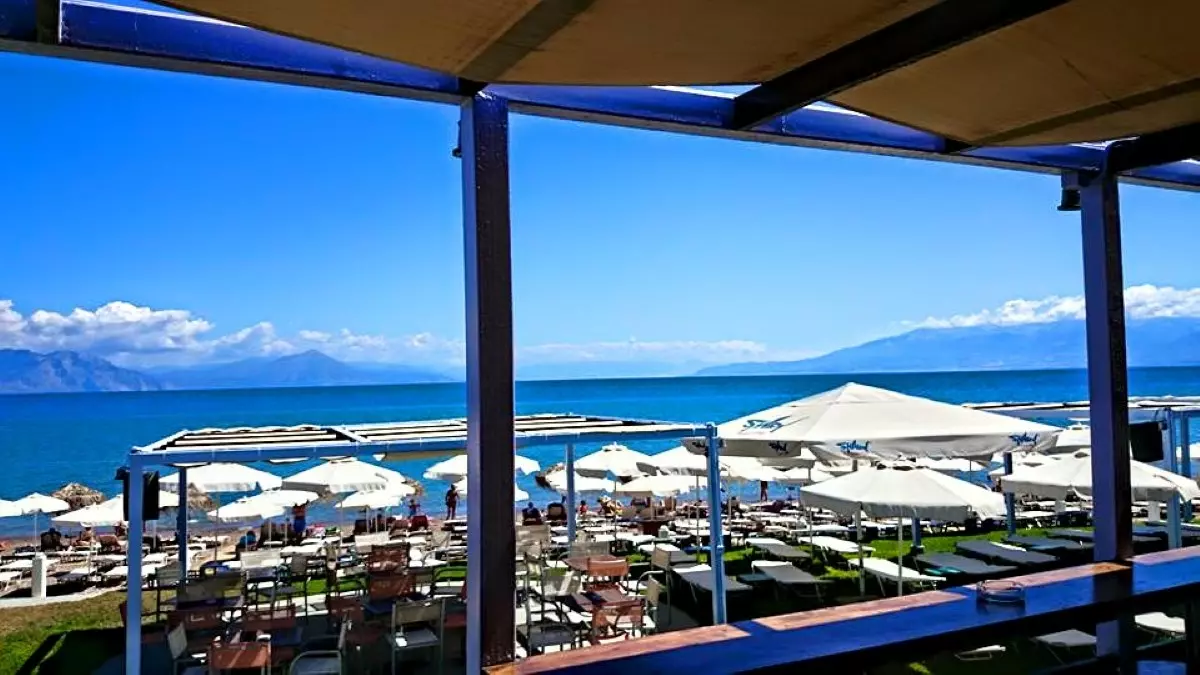 Business In Paralia, Greece (6.000 M²)