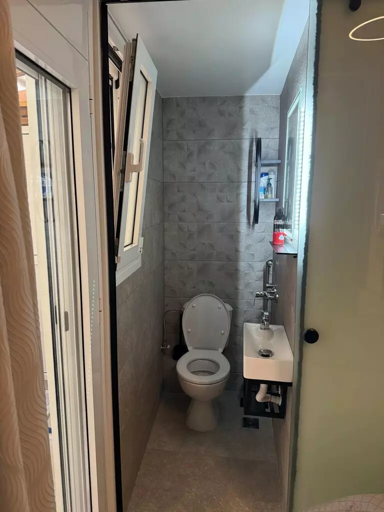 3-bedroom Flat In Kalithea, Greece (80 M²)
