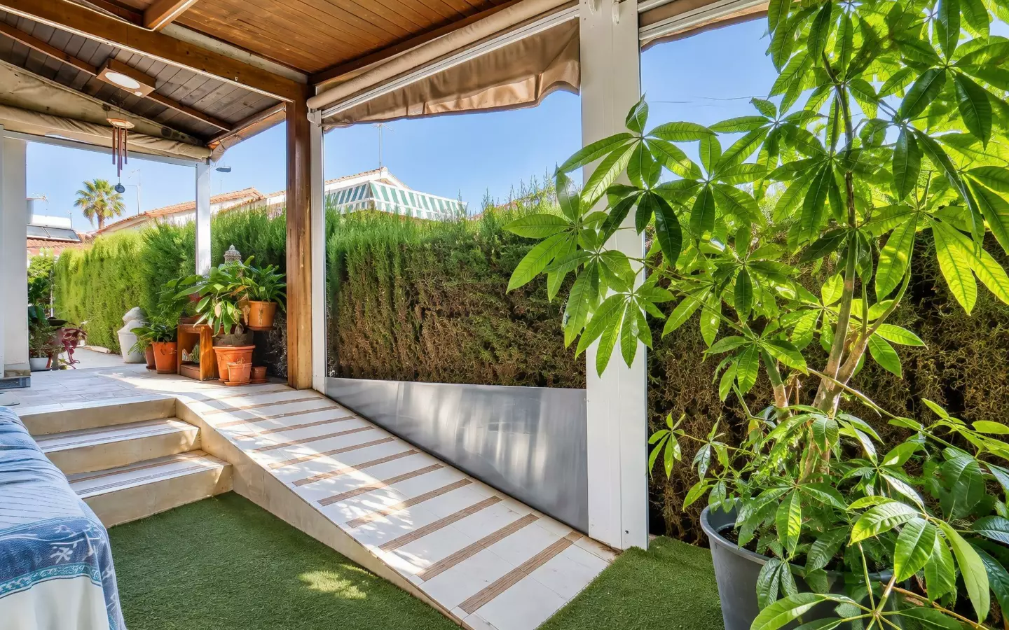 2-bedroom Villa In San Fulgencio, Spain (94 M²)