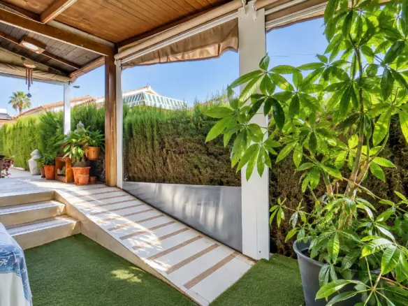 2-bedroom Villa In San Fulgencio, Spain (94 M²)