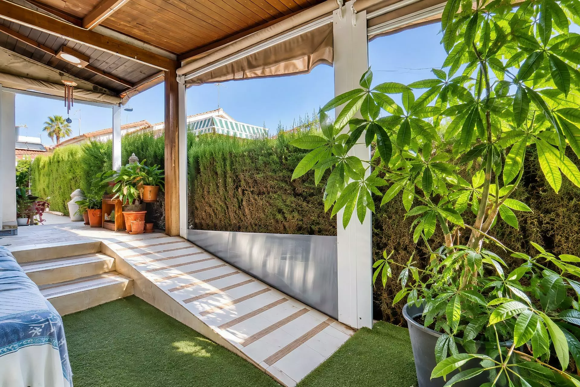 9-18-5c19e6 2-bedroom Villa In San Fulgencio, Spain (94 M²)