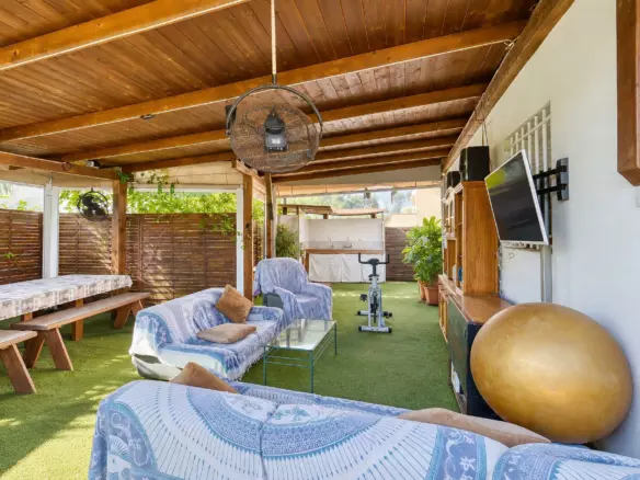 2-bedroom Villa In San Fulgencio, Spain (94 M²)