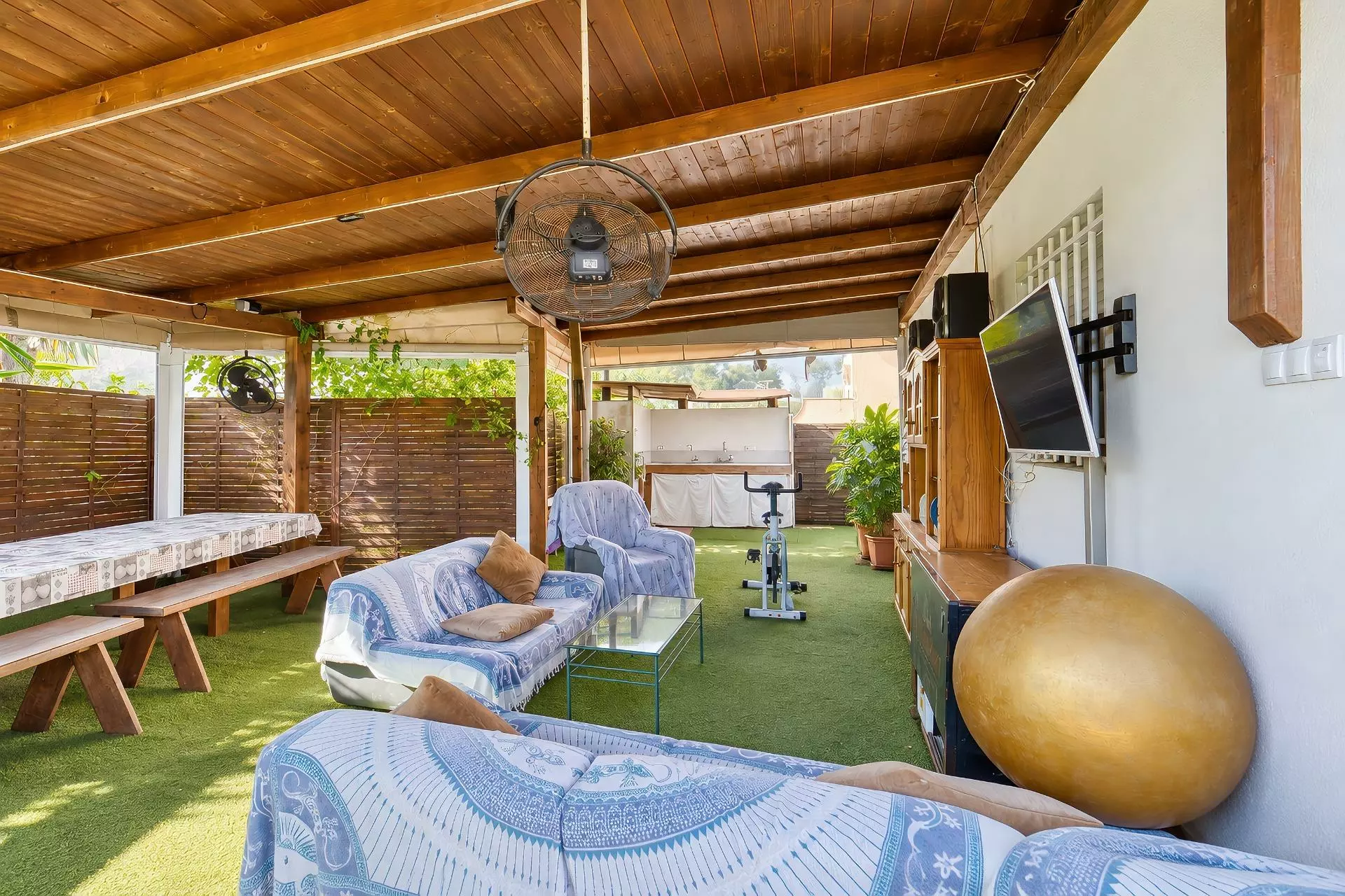 9-20-c3c5a9 2-bedroom Villa In San Fulgencio, Spain (94 M²)