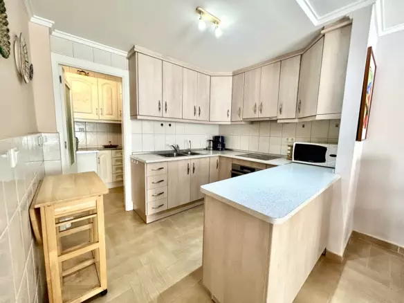 3-bedroom Town House In Torrevieja, Spain (112 M²)