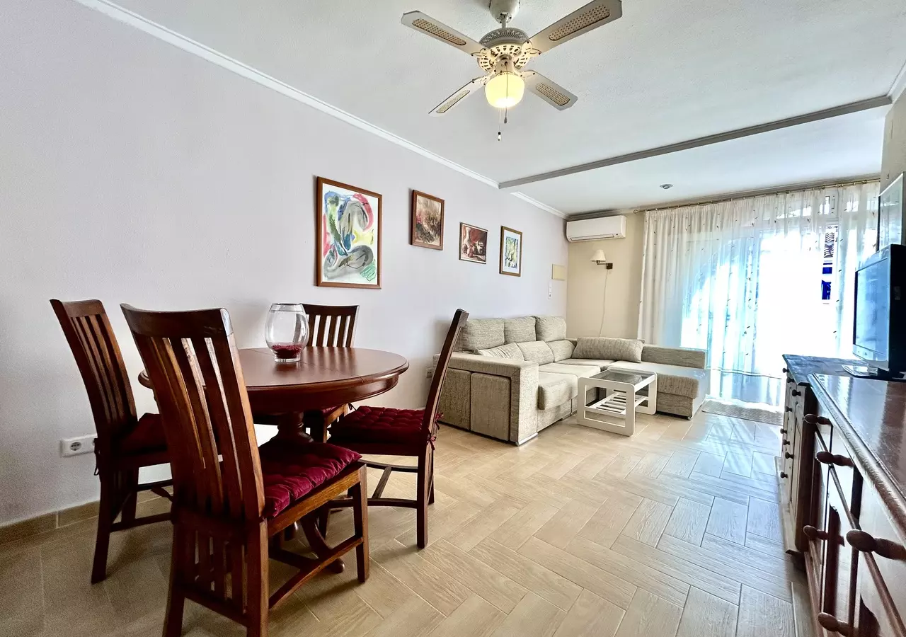 3-bedroom Town House In Torrevieja, Spain (112 M²)