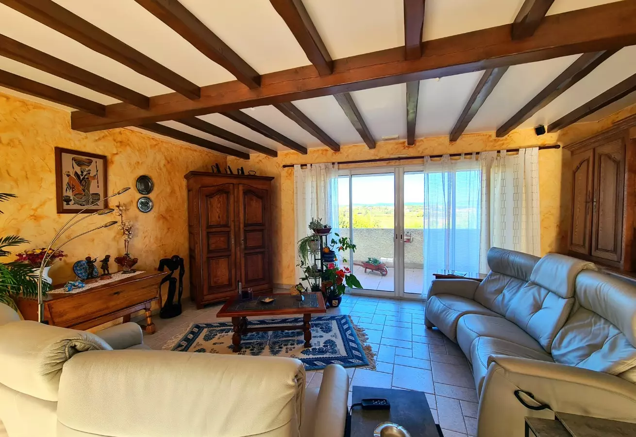 4-bedroom Detached House In Maureilhan, France (130 M²)