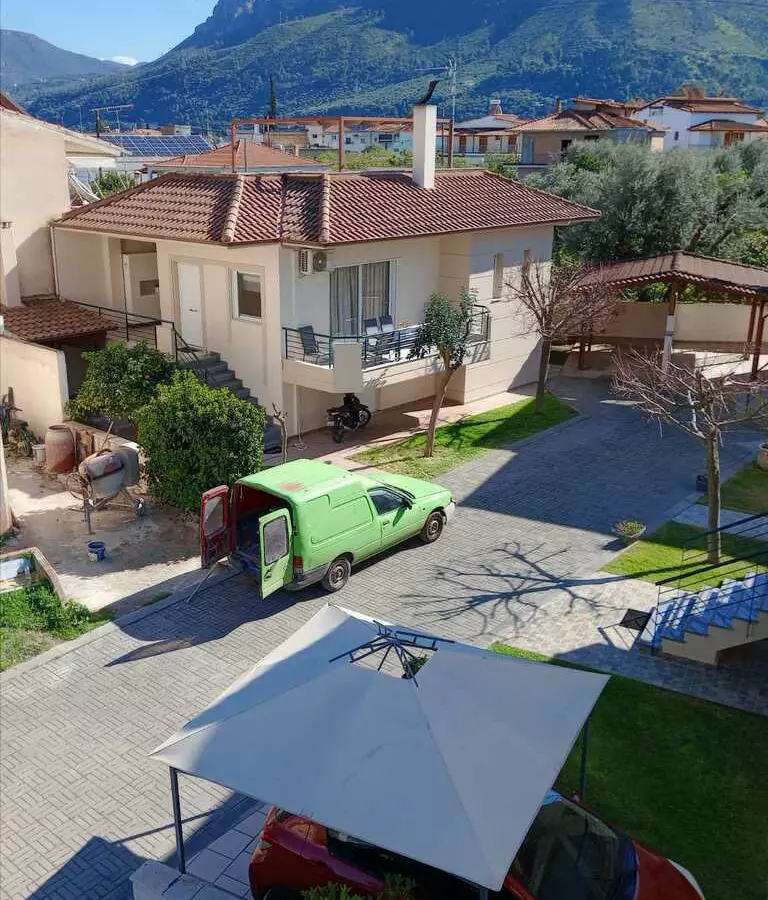 2-bedroom Detached House In Diakopto, Greece (140 M²)