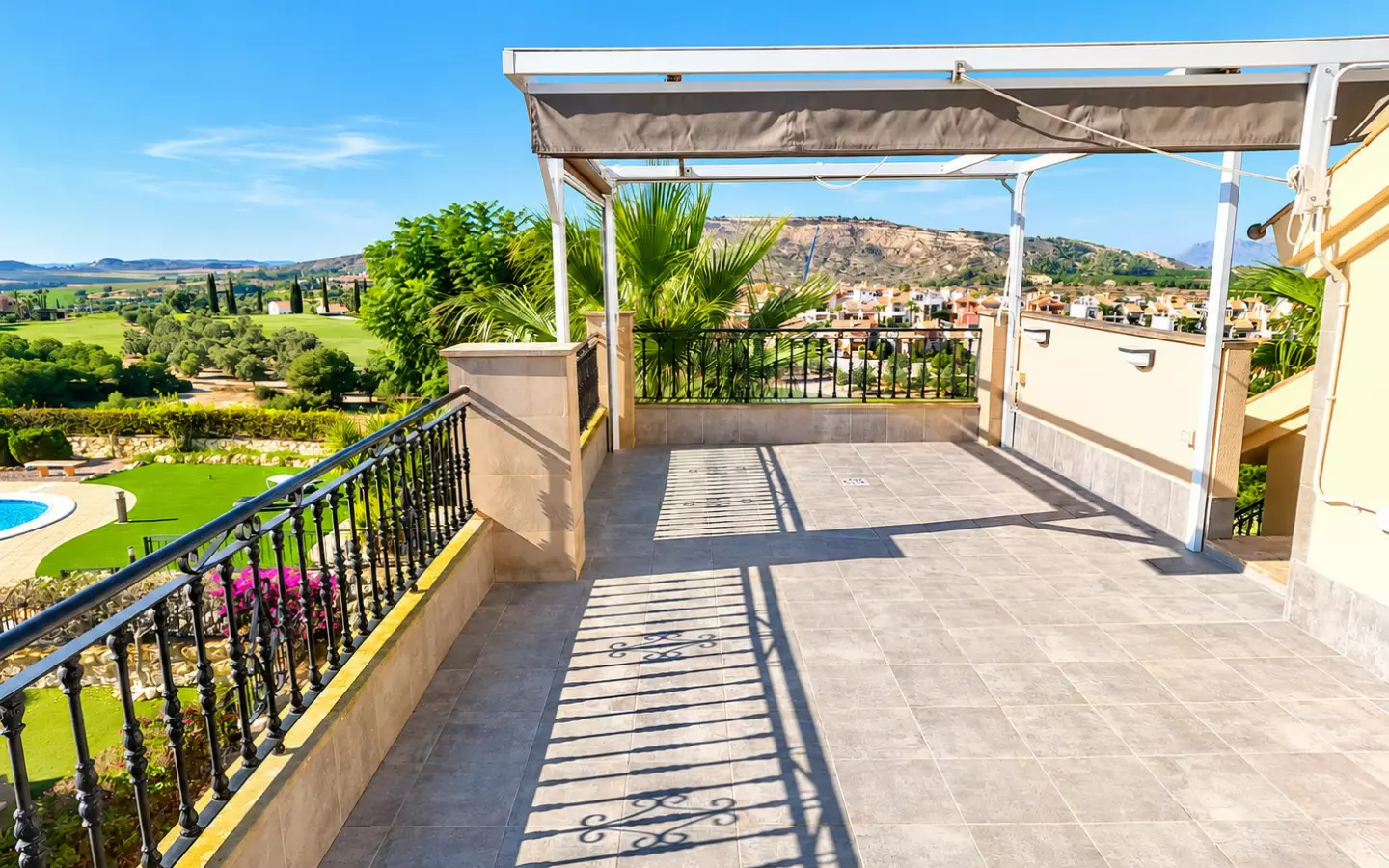 2-bedroom Apartment In Algorfa, Spain (65 M²)