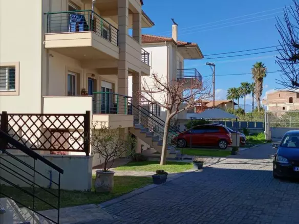 2-bedroom Detached House In Diakopto, Greece (140 M²)