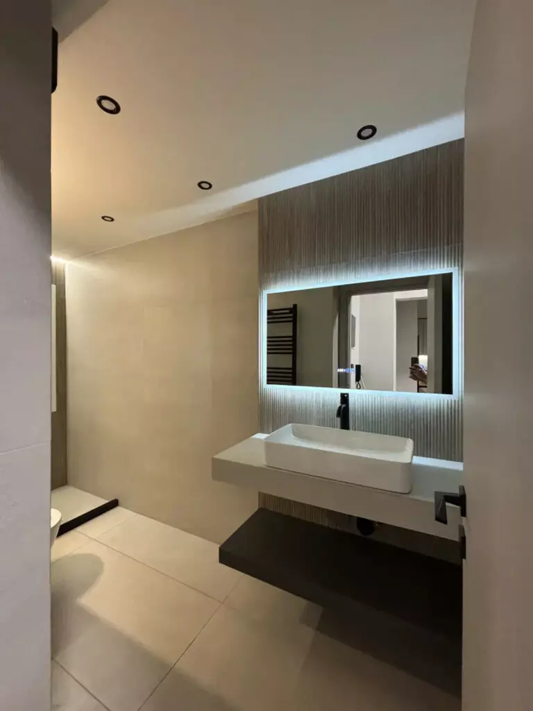 1-bedroom Flat In Center Of Thessaloniki, Greece (57 M²)