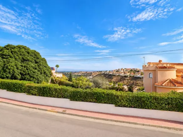 3-bedroom Villa In Ciudad Quesada, Spain (146 M²)