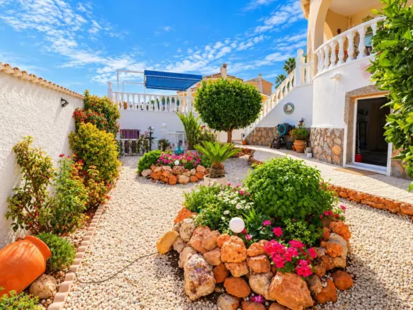 3-bedroom Villa In Ciudad Quesada, Spain (146 M²)