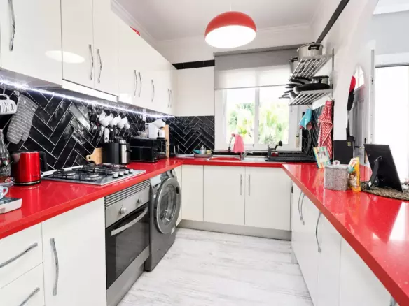 3-bedroom Villa In Ciudad Quesada, Spain (146 M²)