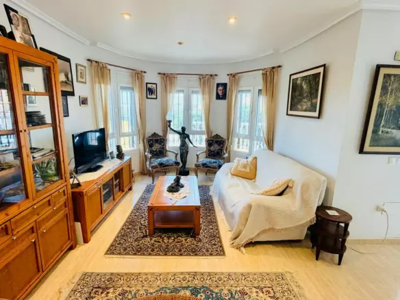 3-bedroom Detached Villa In Los Montesinos, Spain (97 M²)