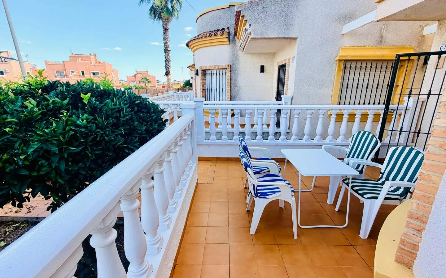 3-bedroom Detached Villa In Los Montesinos, Spain (97 M²)