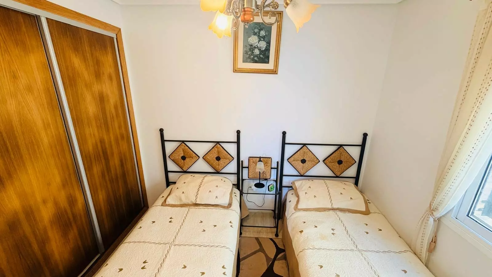o_1k5hs3ut3c6q14e1r358491fcs2n-e005e0 3-bedroom Detached Villa In Los Montesinos, Spain (97 M²)