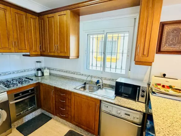 3-bedroom Detached Villa In Los Montesinos, Spain (97 M²)