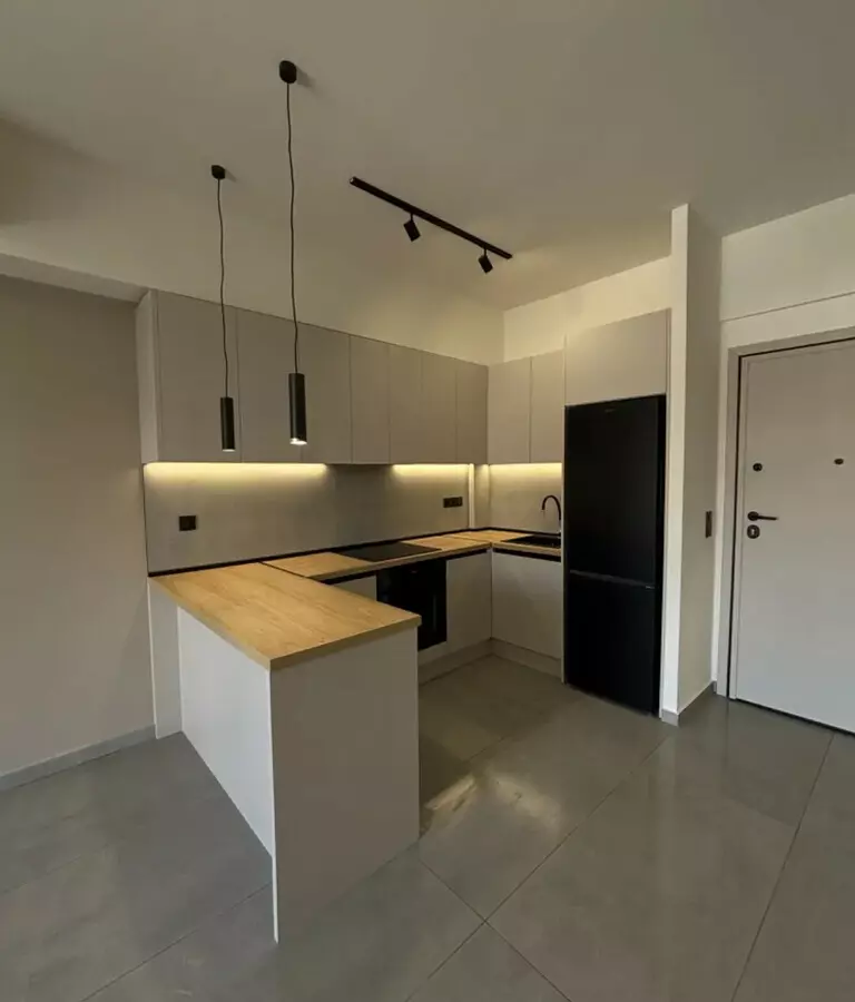 1-bedroom Flat In Center Of Thessaloniki, Greece (57 M²)
