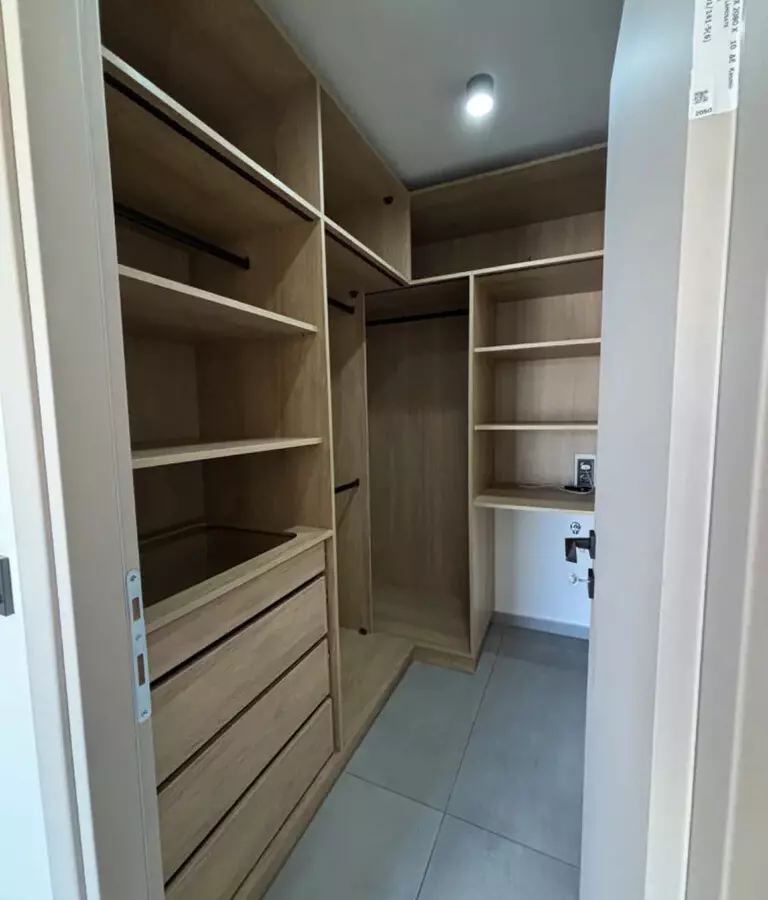 1-bedroom Flat In Center Of Thessaloniki, Greece (57 M²)