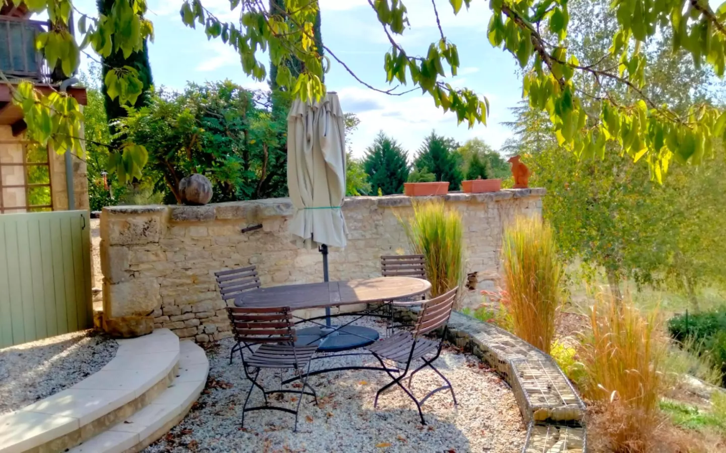 4-bedroom Country House In Saint-ciers-sur-bonnieure, France (269 M²)